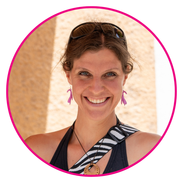 Portrait de Franziska Barthe-Neuhaus, fondatrice de la boutique menstruelle pionnière Afriska.ch, à Delémont, dans le Jura Suisse